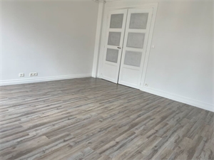 appartement à la vente -   60000  BEAUVAIS, surface 80 m2 vente appartement - APR696496